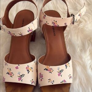 Lucky Brand Cream Sandals with Ankle Strap